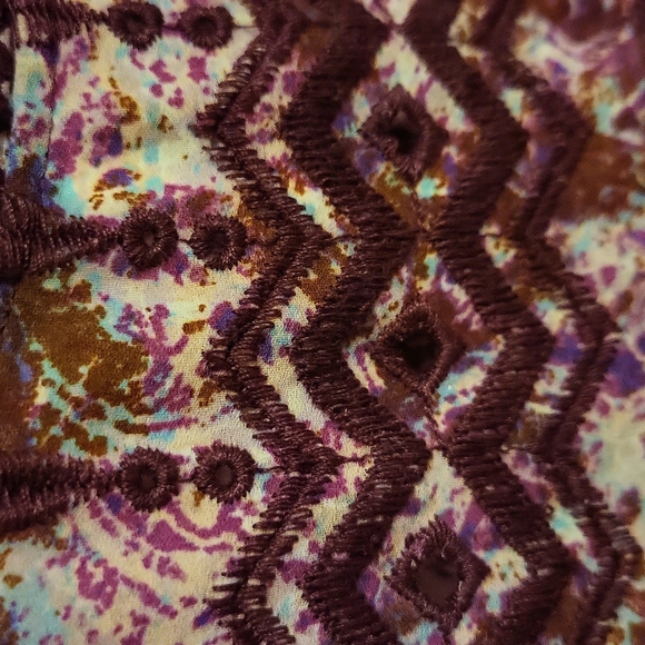 Jessica Simpson Boho blouse - Picture 2 of 5